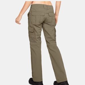 Women’s Under Armor khaki Tactical Pants size 6